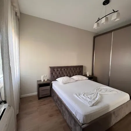 Stylish With Balcony Appartement *